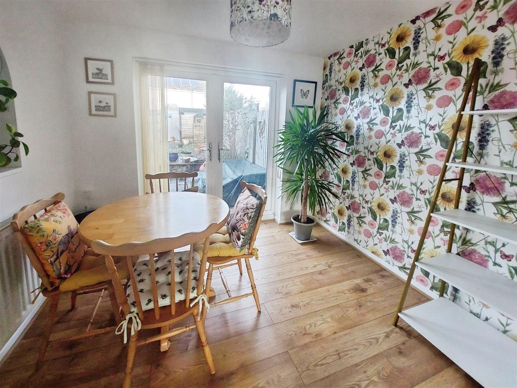 Additional image 4 of 3 bed terraced house for saleAust Crescent, Bulwark, Chepstow NP16