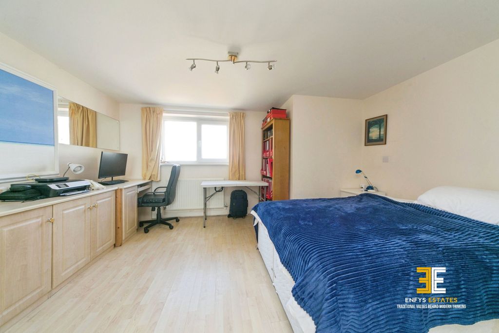 Additional image 12 of 1 bed flat for saleGogarth Morfa, Abbey Road, Llandudno LL30