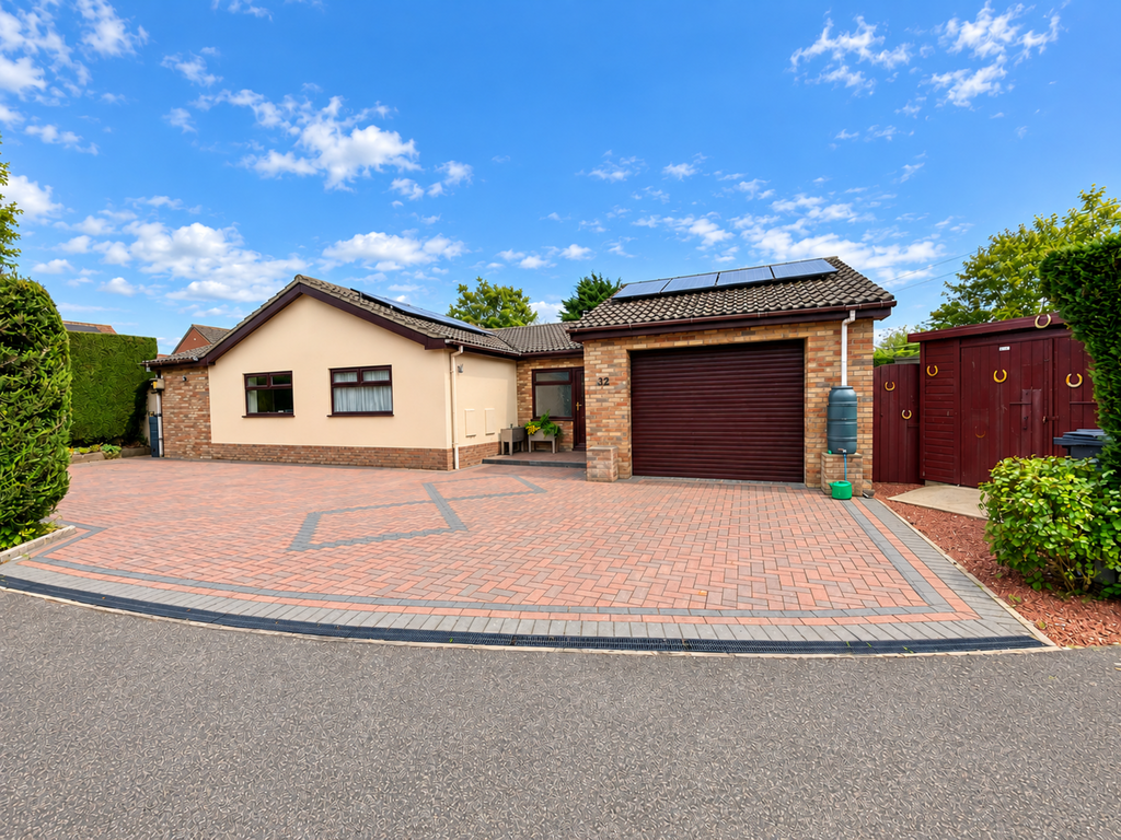 Property photo 1 of 24