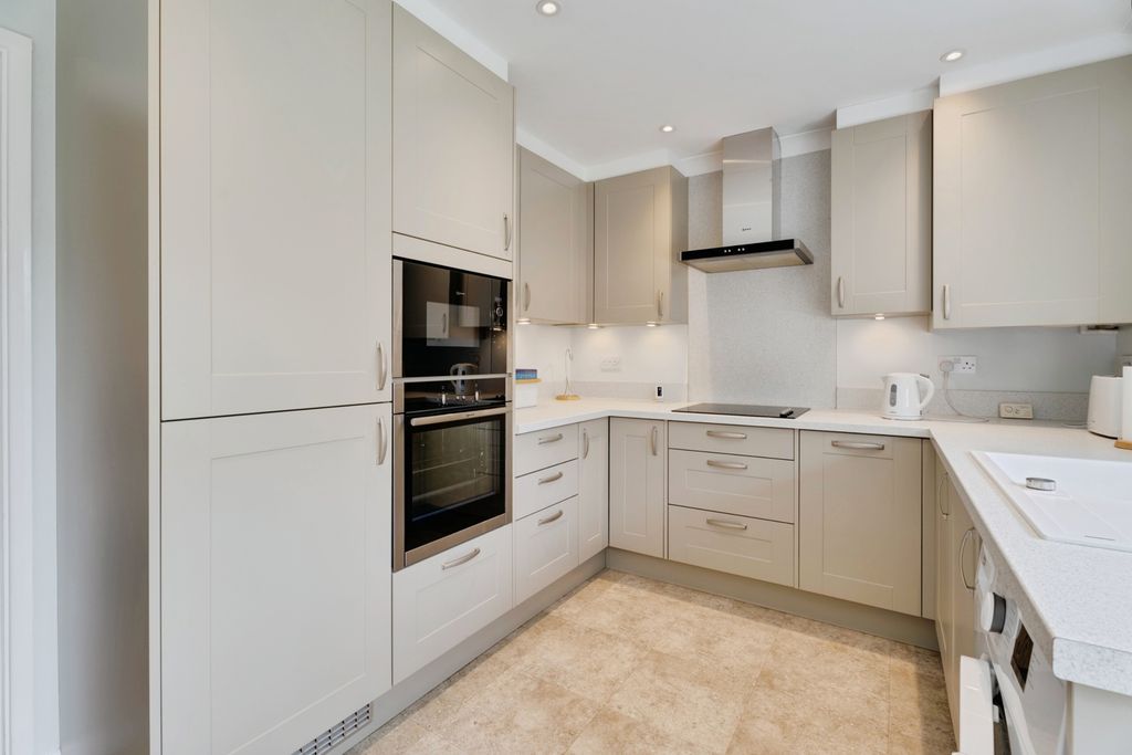 Property photo 2 of 17 Pbox-Img.Jpg