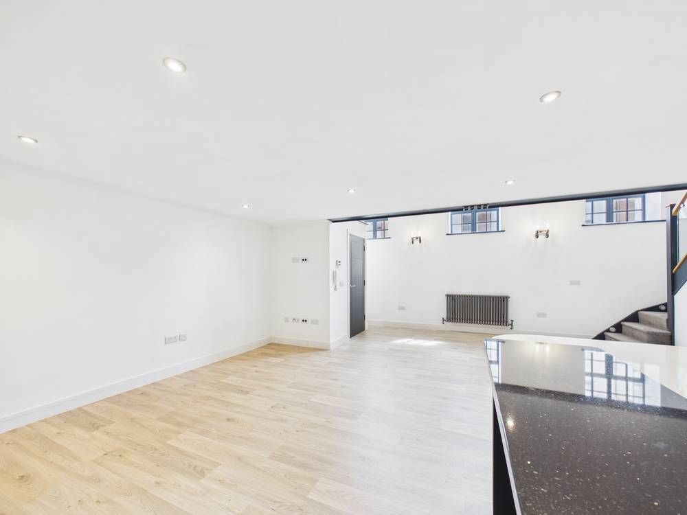 Additional image 17 of 2 bed flat for saleMustoe Road, Frenchay, Bristol BS16