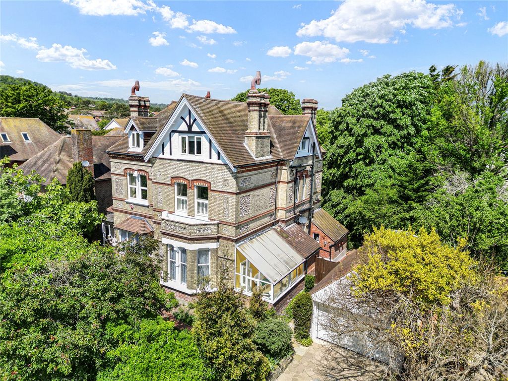 Property photo 1 of 27 Picture No. 37