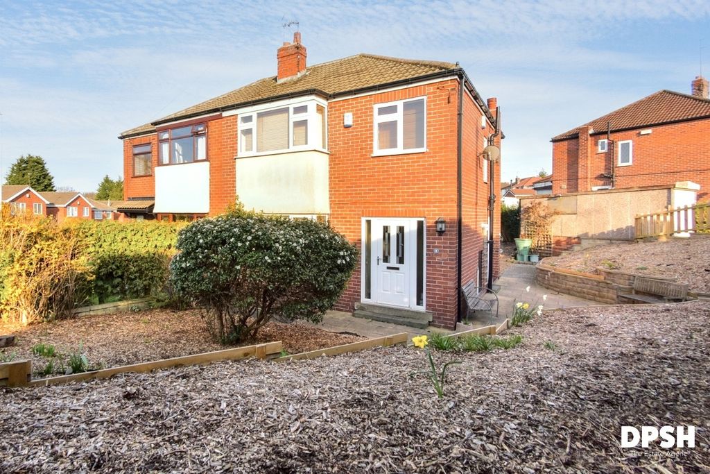 Property photo 1 of 28