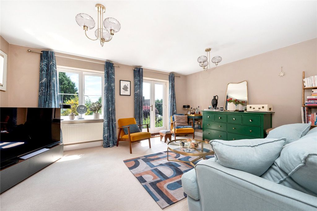 Property photo 3 of 22 Picture 3