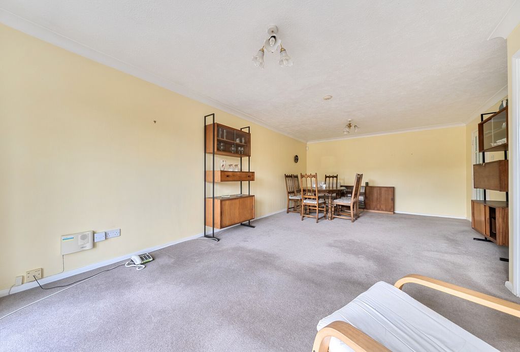 Property photo 2 of 19 1469639-10-6A19d4...
