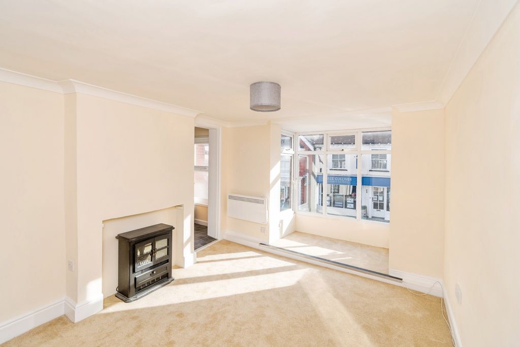 Property photo 2 of 15 Photo