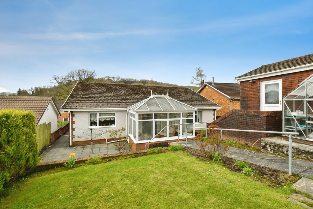 Property photo 2 of 17 Pbox-Img.Jpg