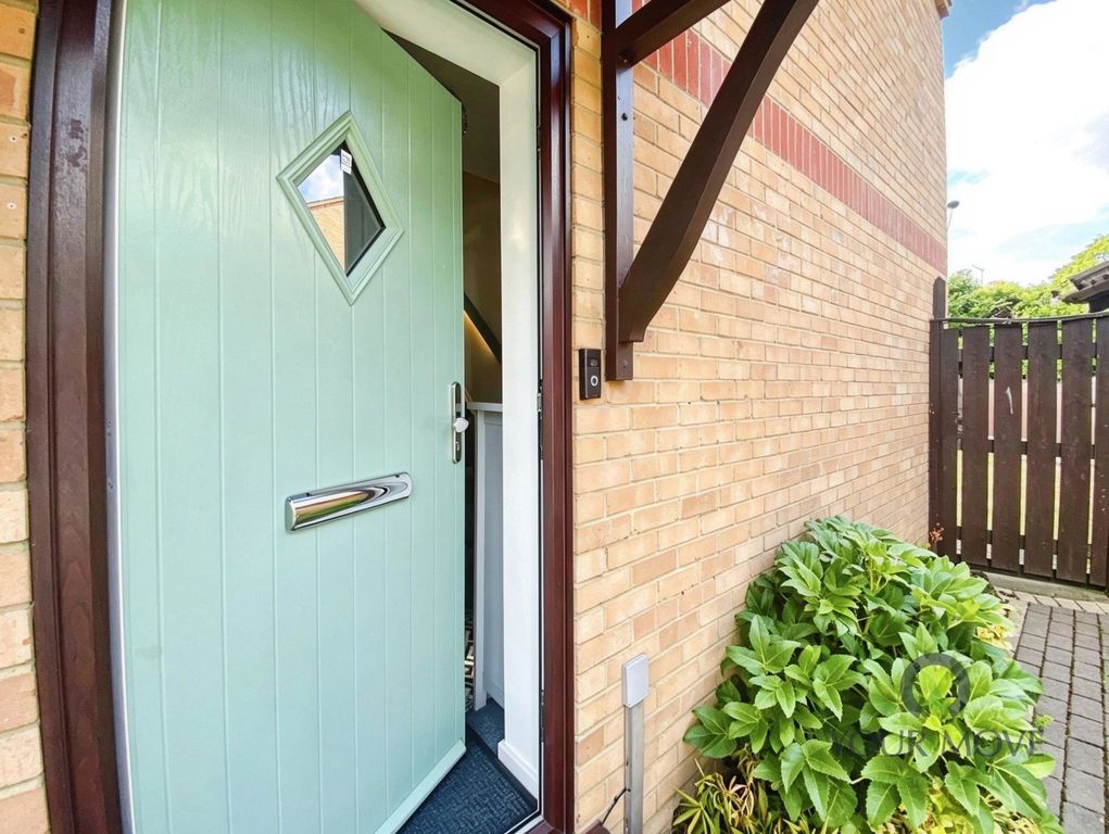 Property photo 2 of 16 Pbox-Img.Jpg