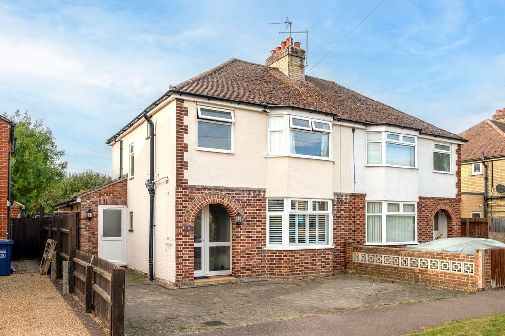 Property photo 1 of 21