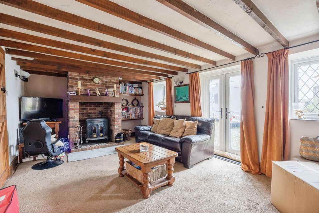 Property photo 3 of 17 Photography