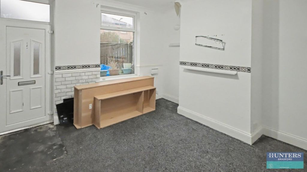 Property photo 2 of 14 Img_0016.Jpg