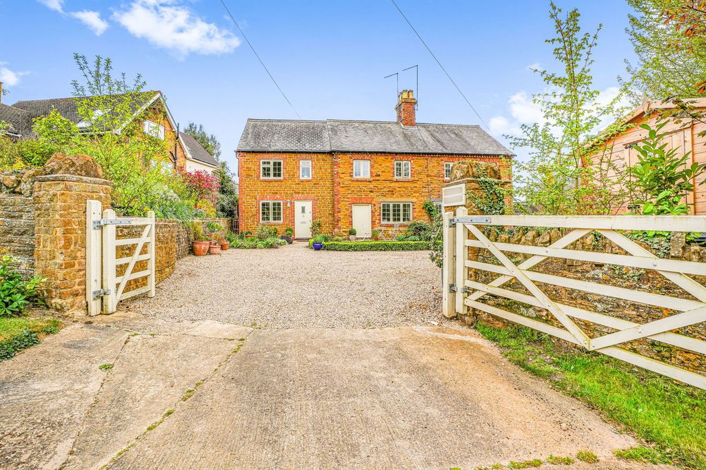 Property photo 1 of 46