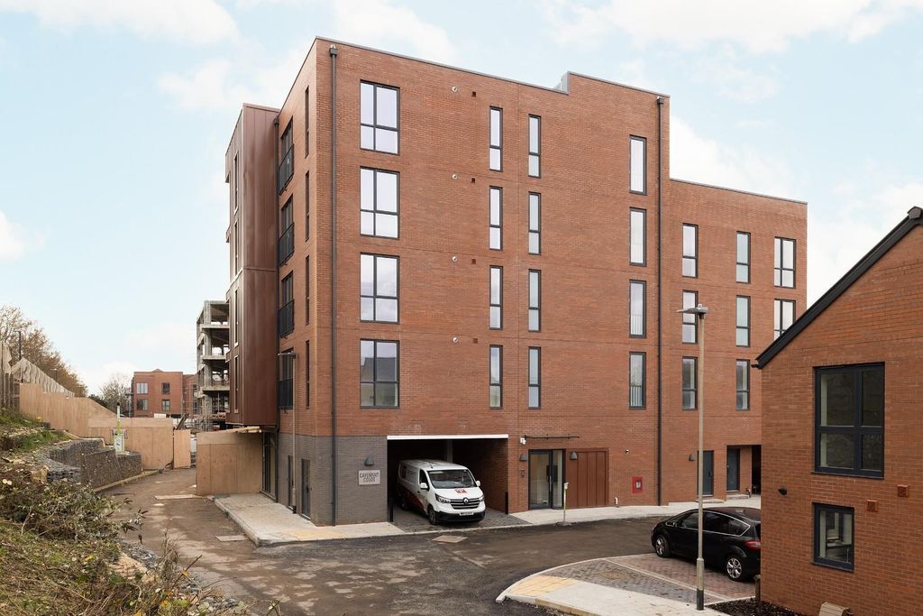 Property photo 2 of 10 Choc Fac1.Jpg