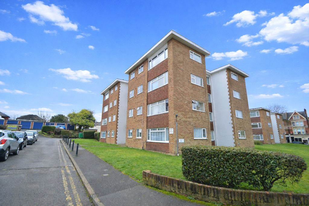 Property photo 1 of 11 Picture No. 02