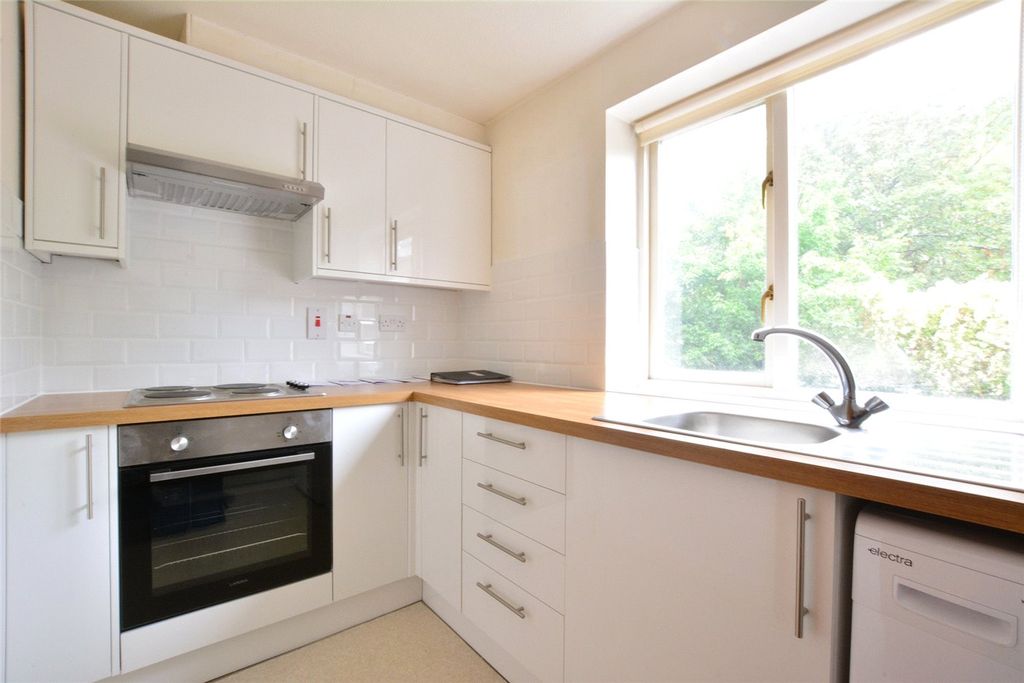 Property photo 3 of 7 Picture No. 17