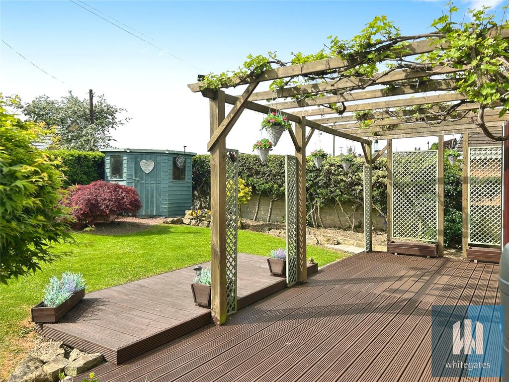 Property photo 3 of 26 Picture No. 38