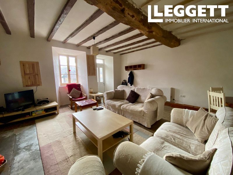 Property photo 2 of 10