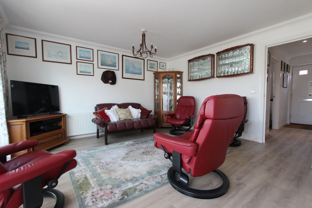 Property photo 3 of 18 Photo 17