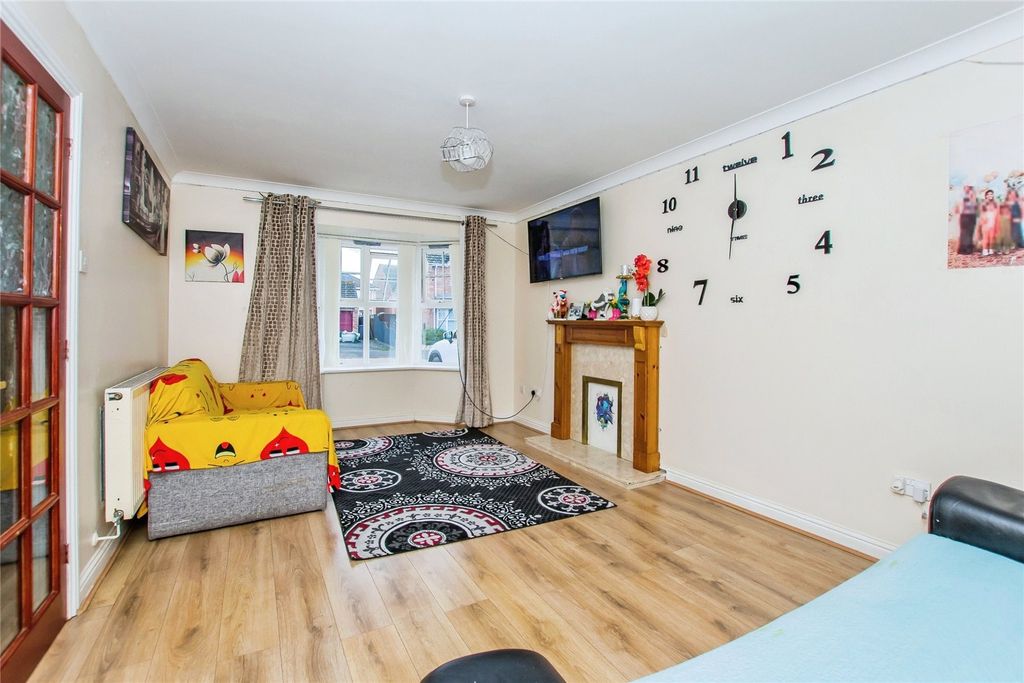 Property photo 3 of 14 Picture No. 27