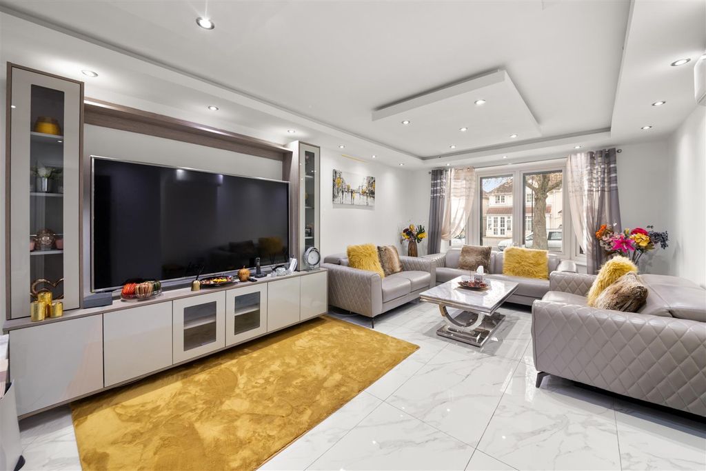 Property photo 2 of 19 Dsc_4560.Jpg