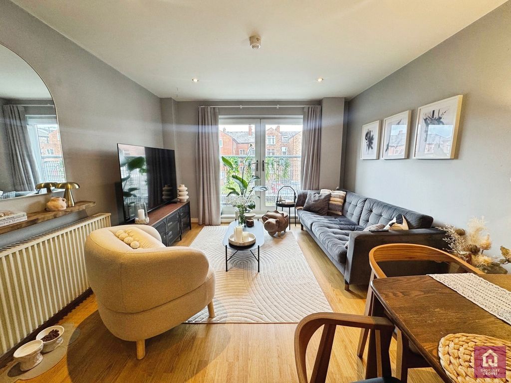 Property photo 3 of 14 Pbox-Img.Jpg