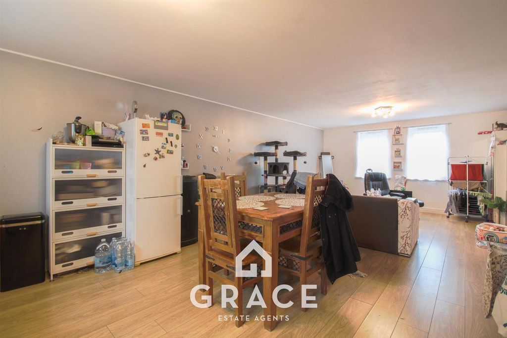 Property photo 2 of 9 Untitled_Hdr-14-2.Jpg