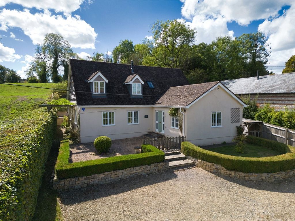 Property photo 1 of 17 Picture No. 23