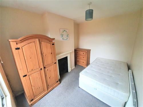 Property photo 1 of 4