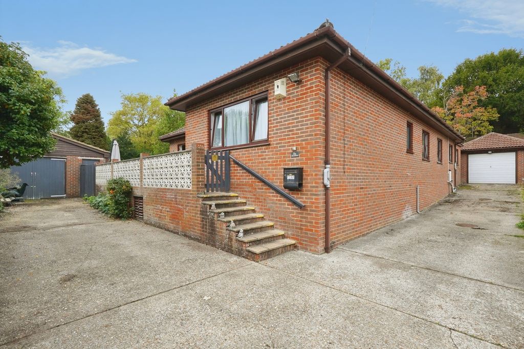 Property photo 1 of 23 Pbox-Img.Jpg