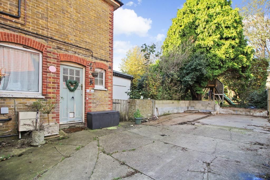 Property photo 2 of 17 Photo 2