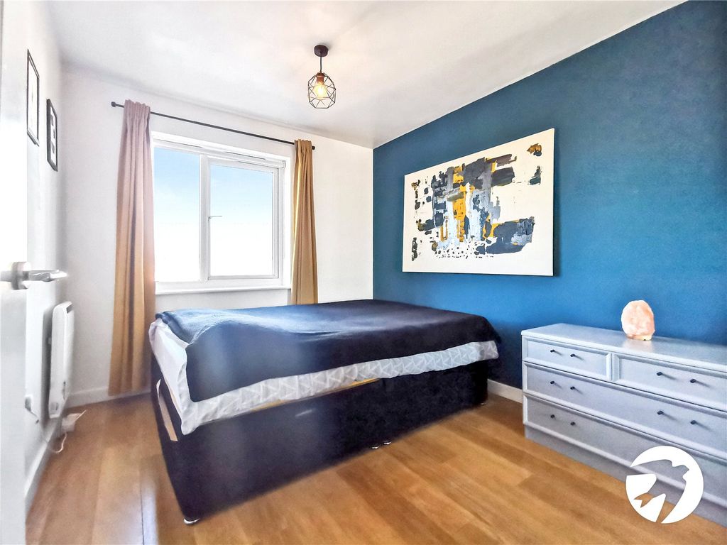 Property photo 3 of 6 Picture No. 01