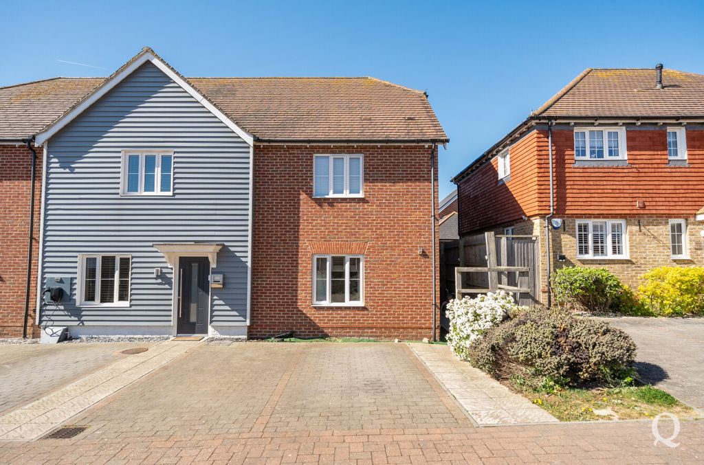 Property photo 1 of 19 0c77Fdba-2d84-499...