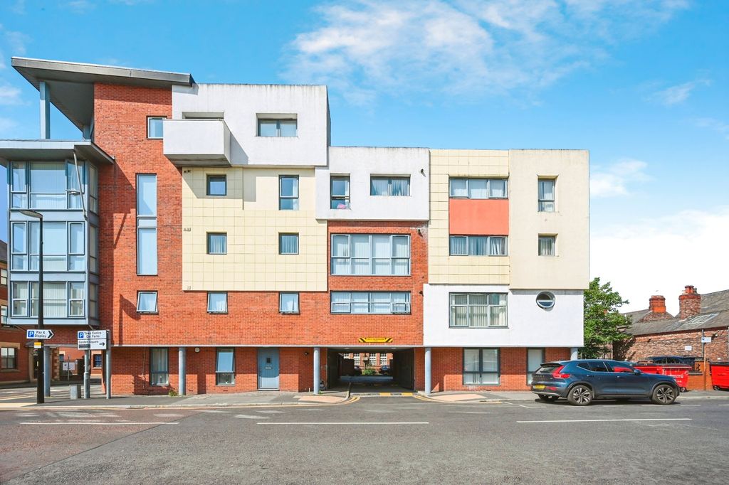 Property photo 1 of 16 Pbox-Img.Jpg