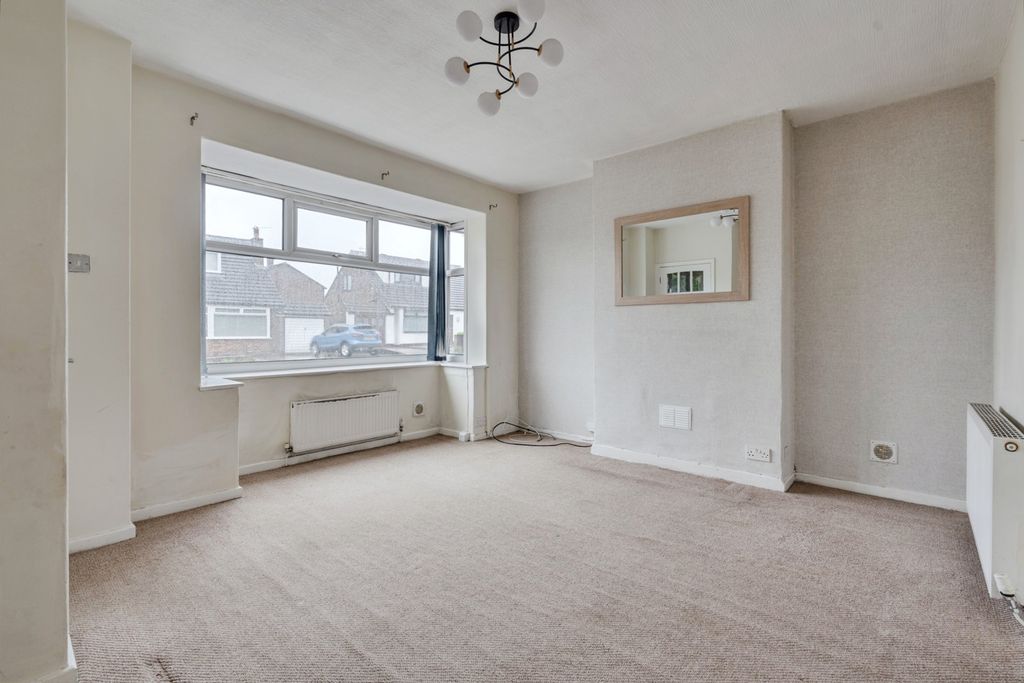 Property photo 2 of 20 Pbox-Img.Jpg