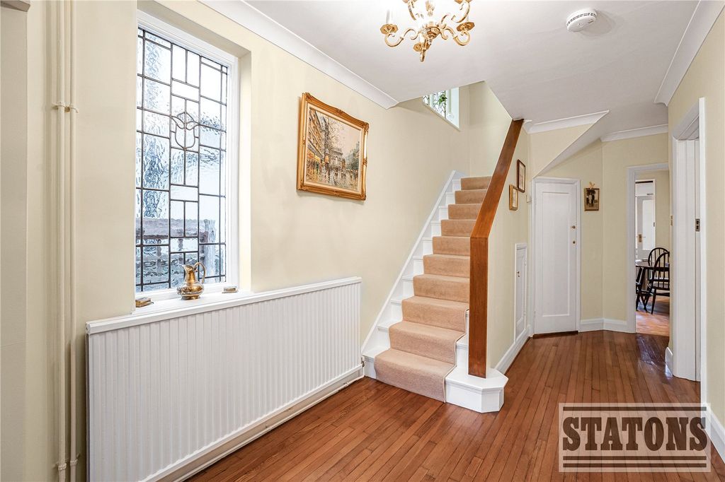 Property photo 3 of 25 Picture No. 06