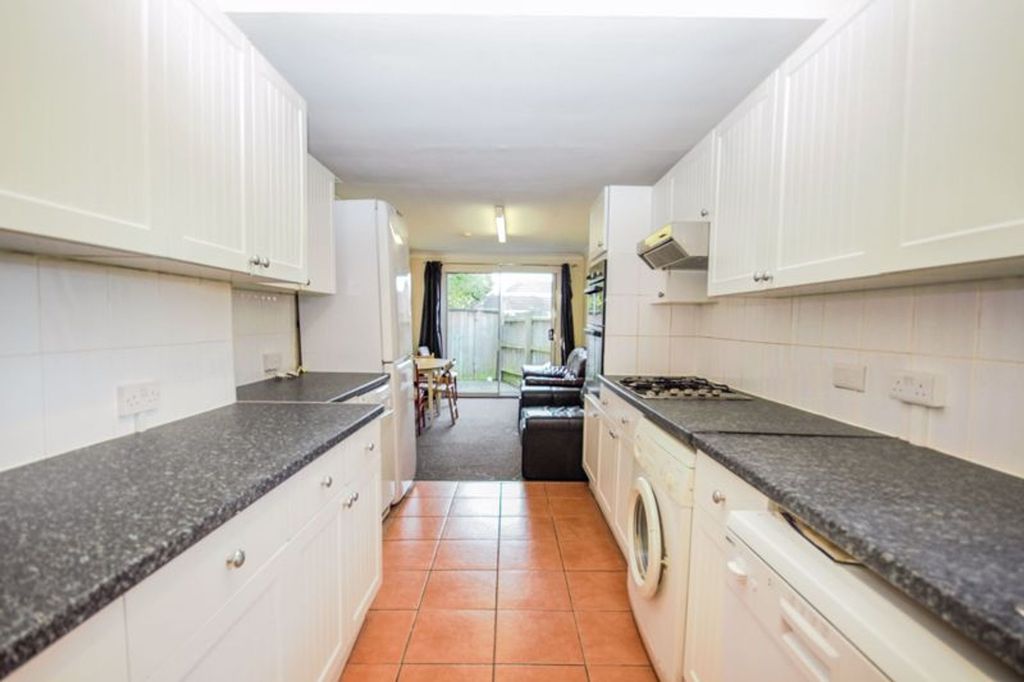 Property photo 2 of 12 Photo 9