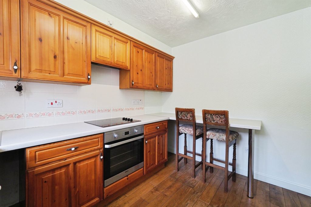 Property photo 3 of 17