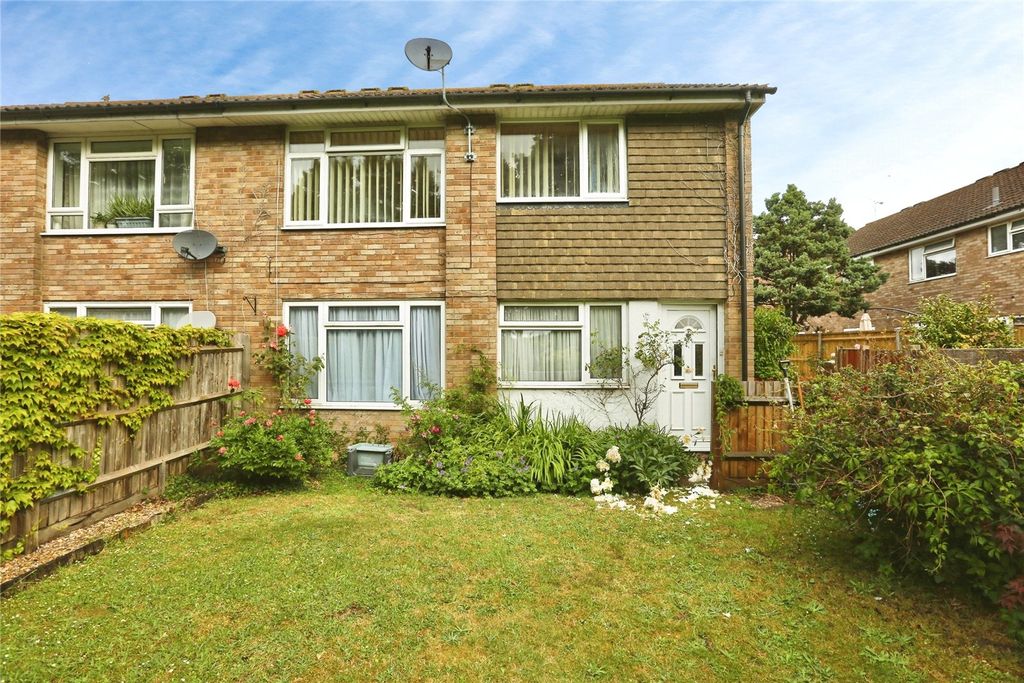 Property photo 1 of 8 Picture No. 22