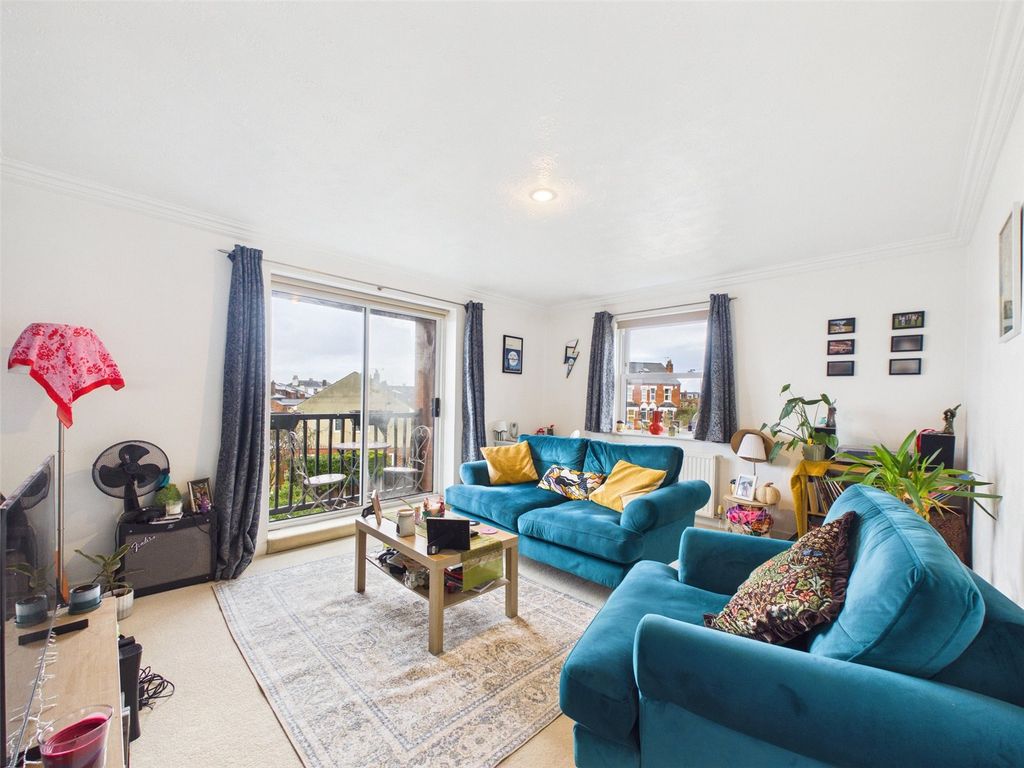 Property photo 2 of 11 Picture No. 01