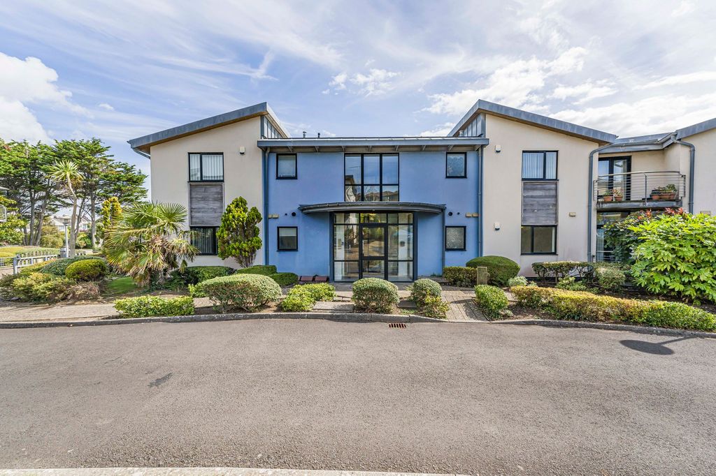 Property photo 1 of 27 Y Cerigos