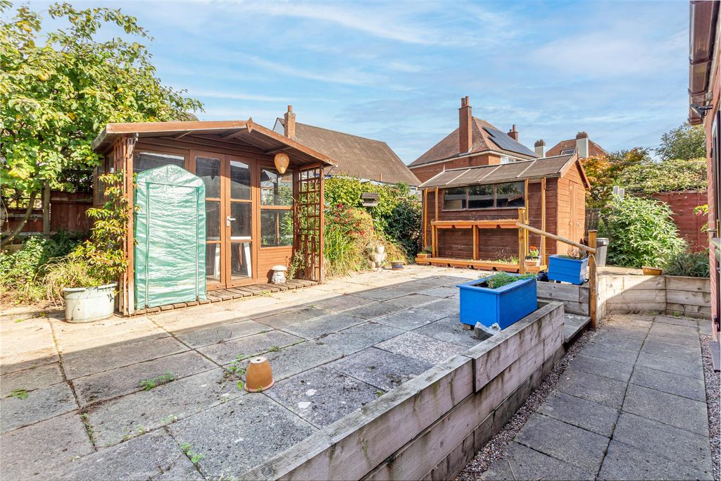 Property photo 3 of 24 Garden-1.Jpg