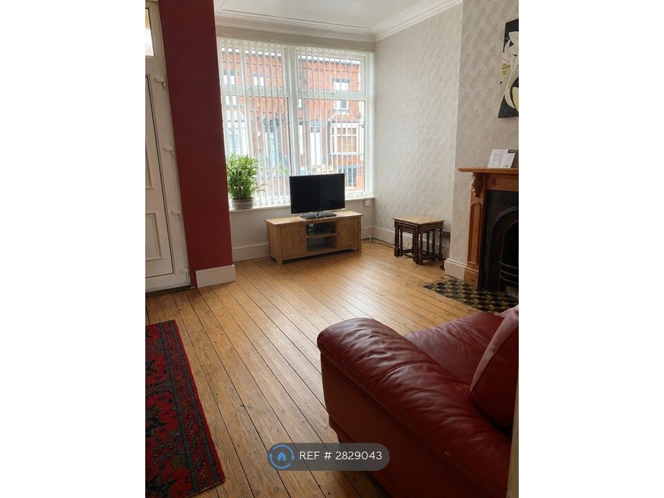 Property photo 3 of 5