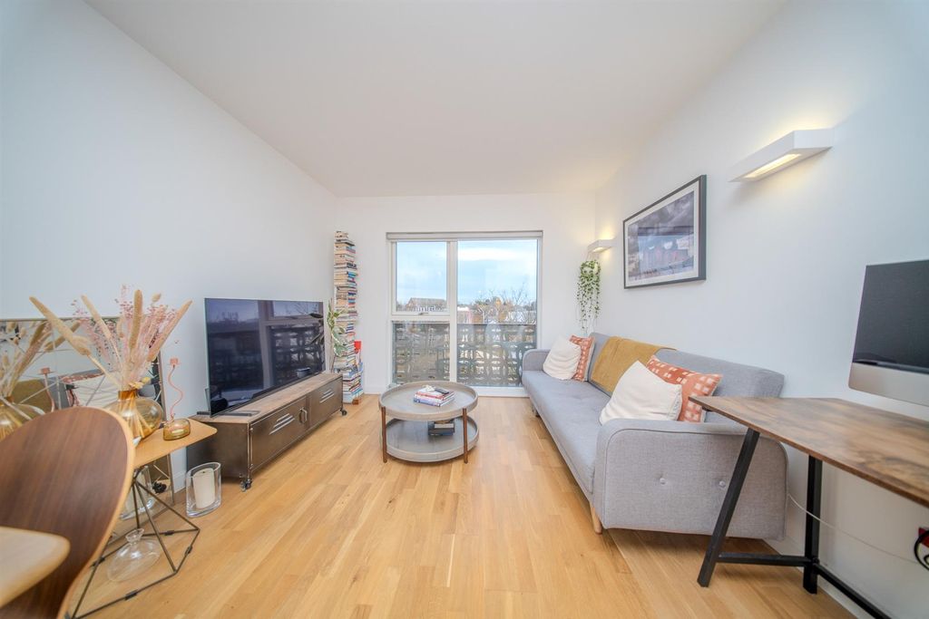 Property photo 2 of 10 Dsc07161 2.Jpg