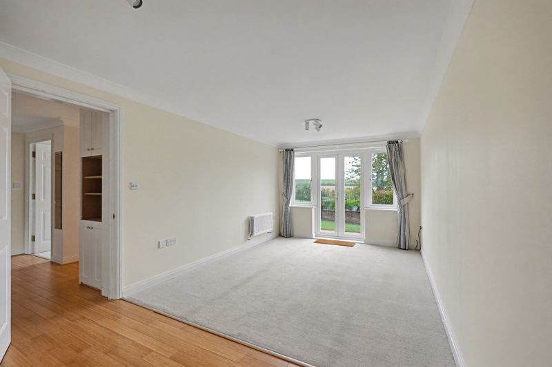 Property photo 3 of 15 Photo 9