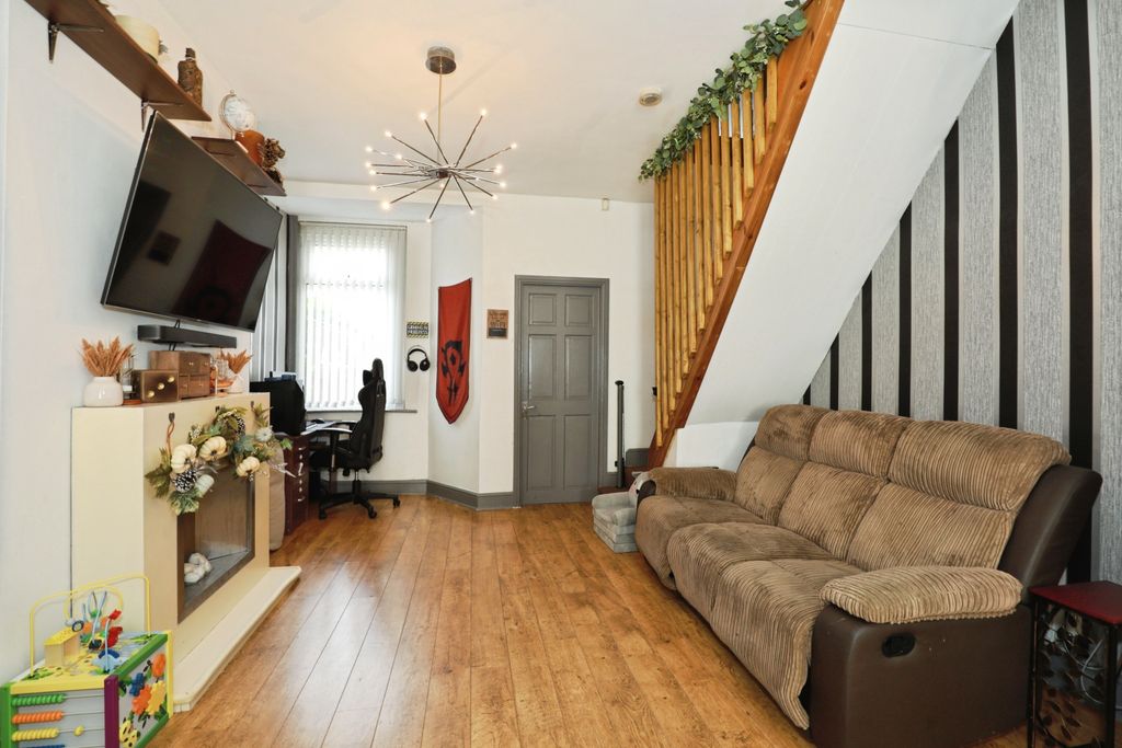 Property photo 2 of 15 Living Room