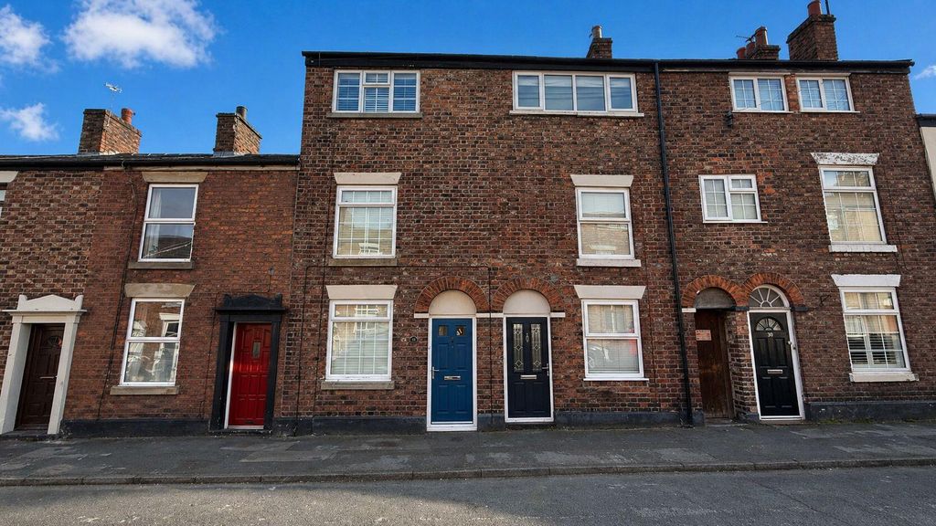 Property photo 1 of 19 Front (Exterior)