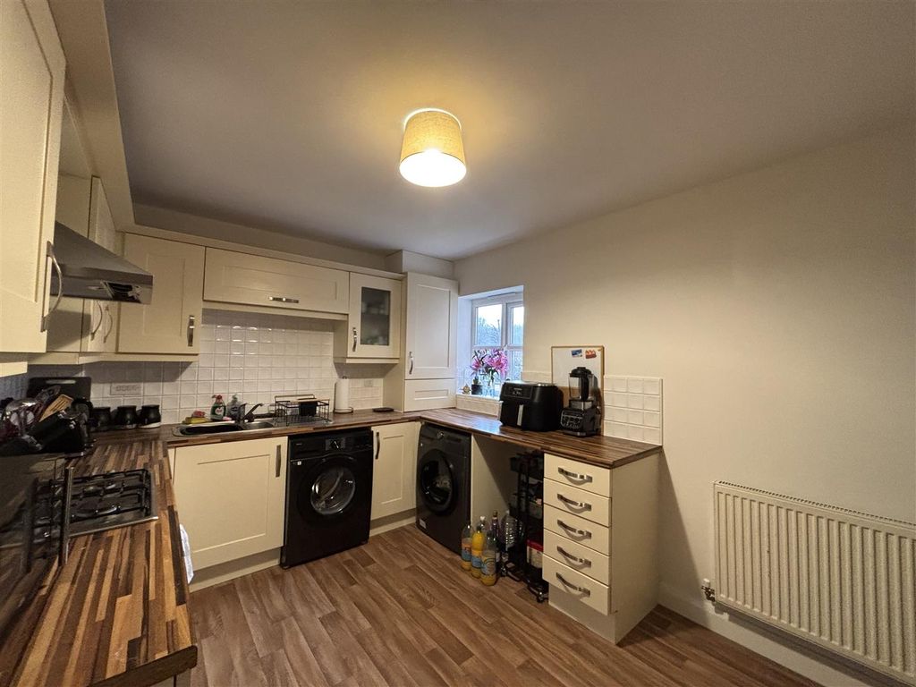 Property photo 3 of 12 Image00005.Jpeg