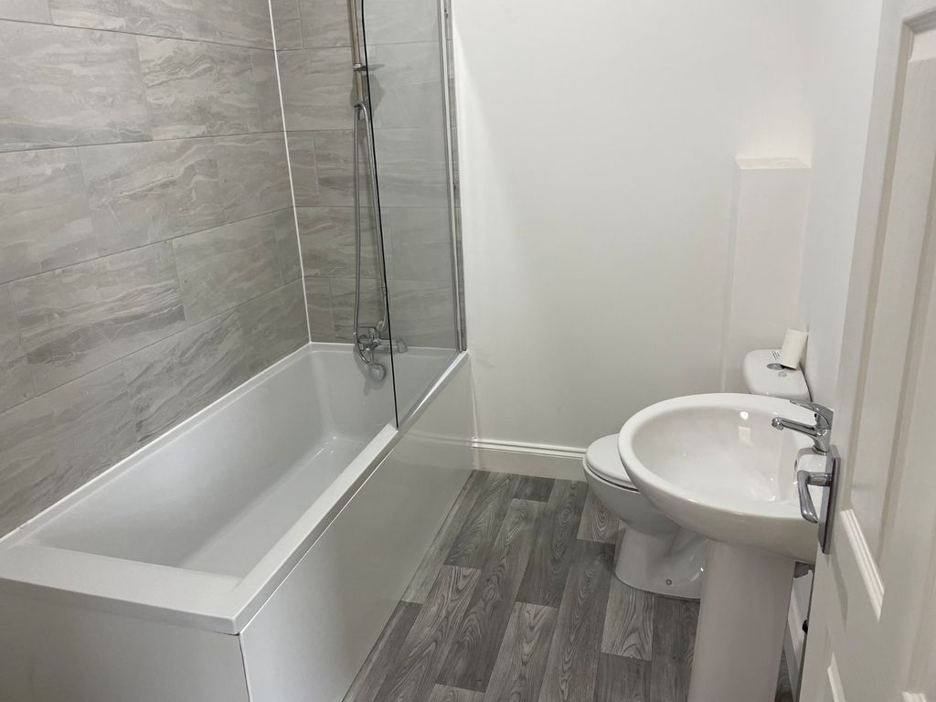 Property photo 2 of 6 Picture No. 01