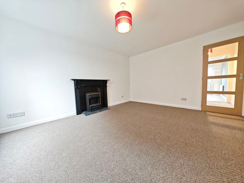 Property photo 2 of 12 Photo 2