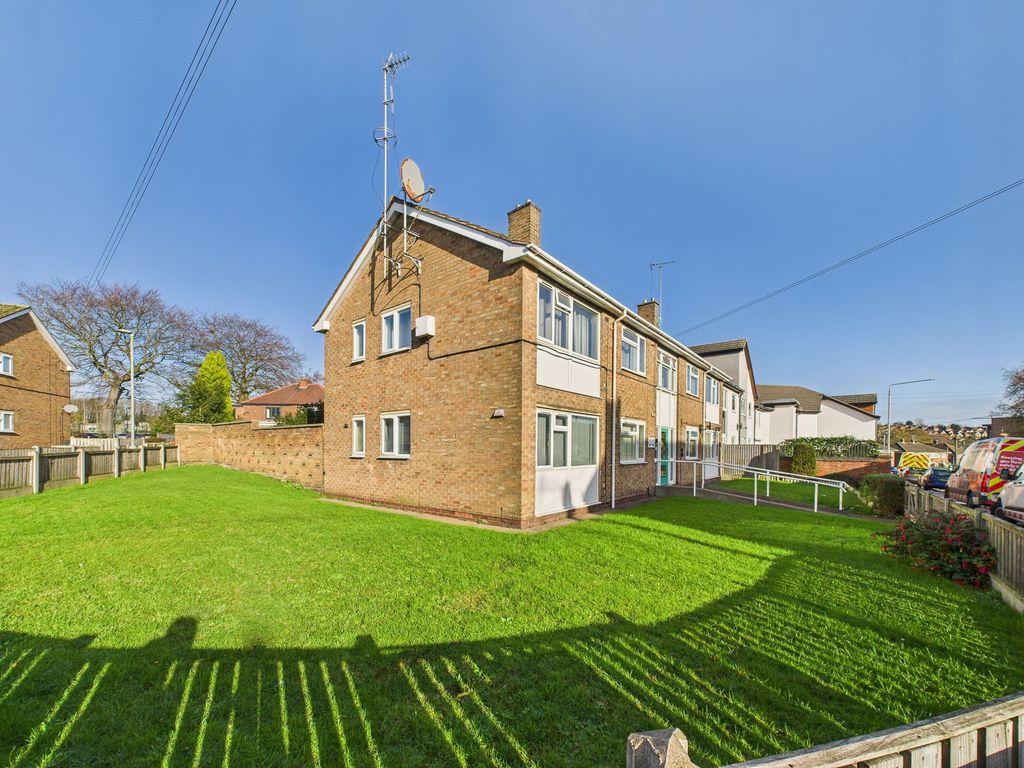 Property photo 1 of 14 External